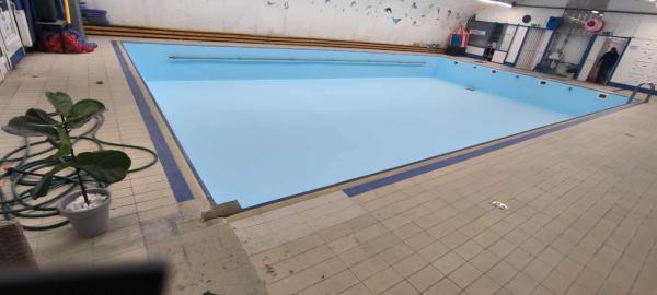 Gold Medence referencia